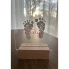 Babaszületés emlékőrző fatalppal