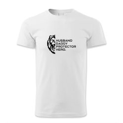 Husband, Daddy, Protector, Hero Oroszlán