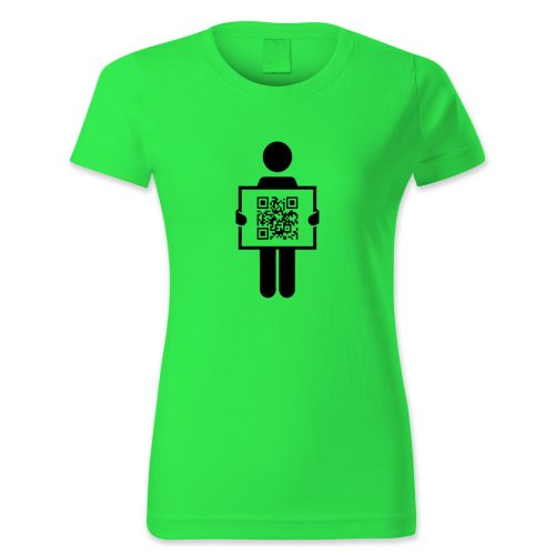 QR kódos tábla emberrel