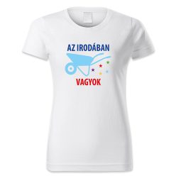 Az irodában vagyok