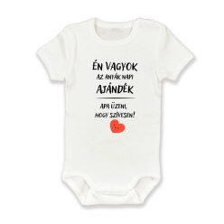   Én vagyok az anyák napi ajándék. Apa üzeni hogy szívesen